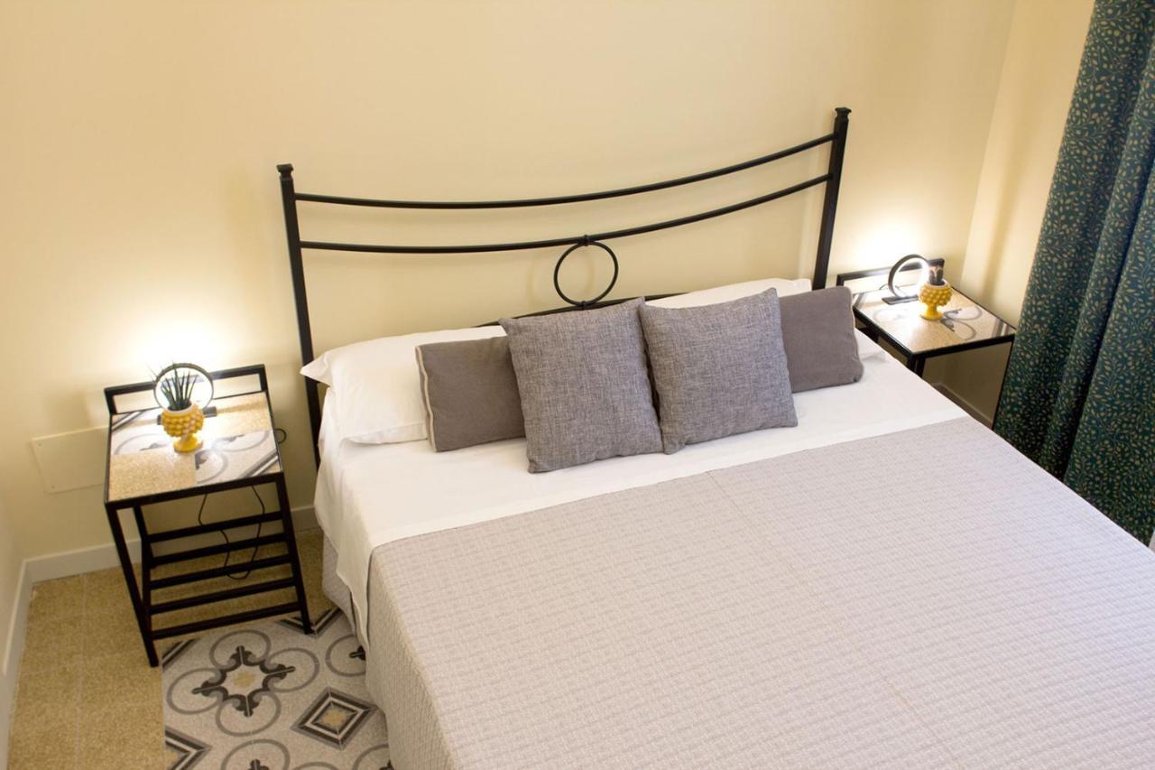 Antista Rooms Palermo Eksteriør bilde
